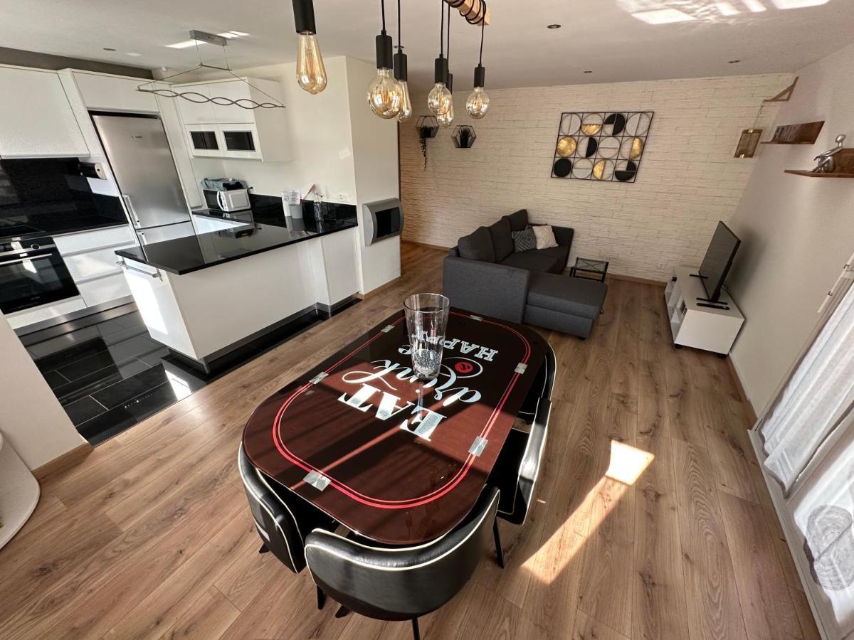 Gruyere Alpes Appartement 3 Chambres Bbq Parking Neirivue 外观 照片