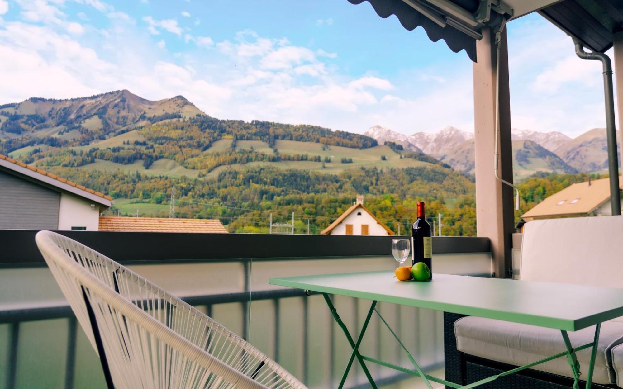 Gruyere Alpes Appartement 3 Chambres Bbq Parking Neirivue 外观 照片